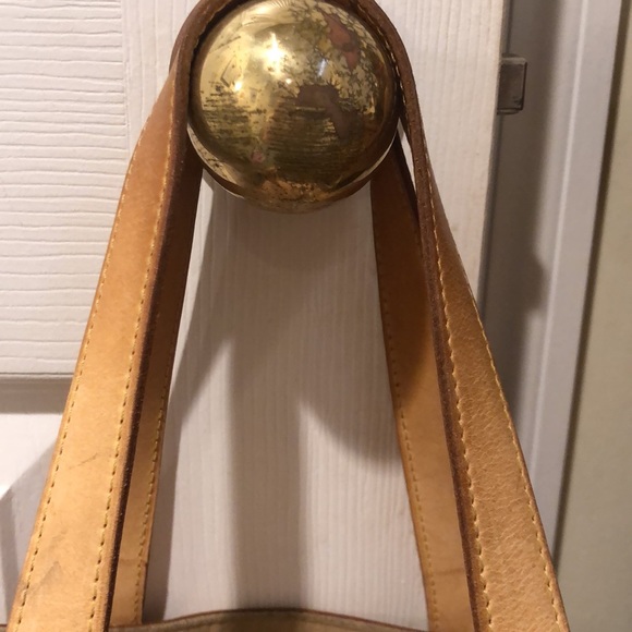 Louis Vuitton Hampstead pm handbag - Picture 3 of 8